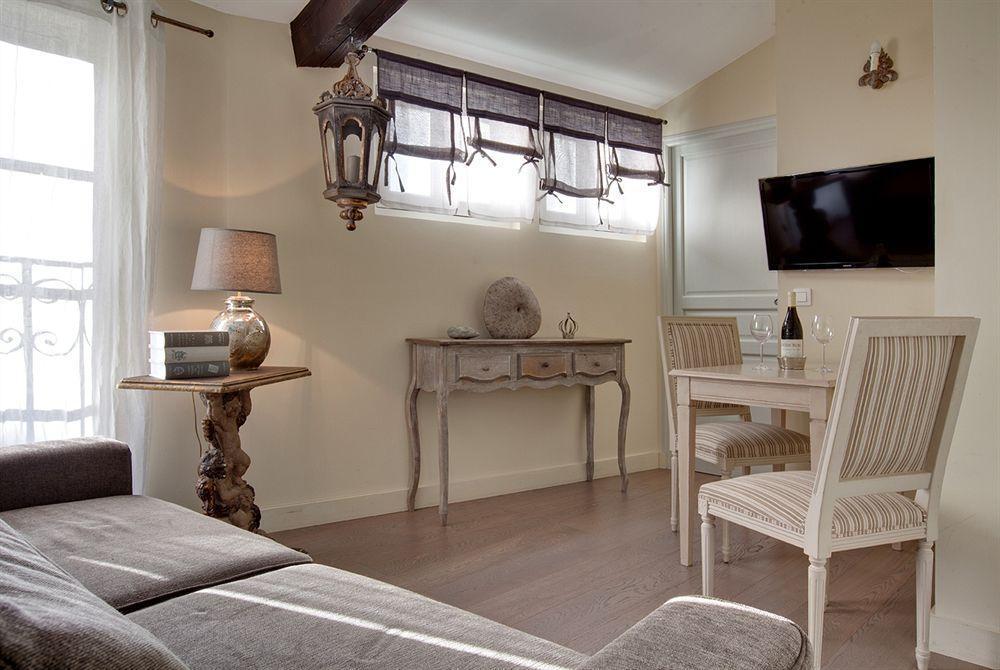 La Maison Des Augustins 4 Stars Spa Et Fitness Avignon Exterior foto