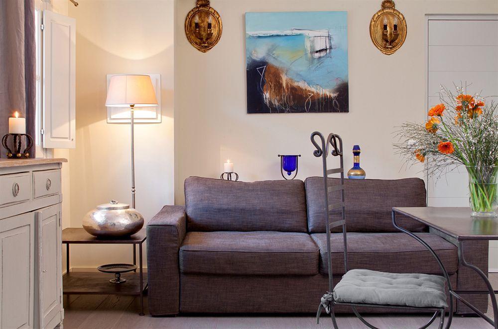 La Maison Des Augustins 4 Stars Spa Et Fitness Avignon Exterior foto